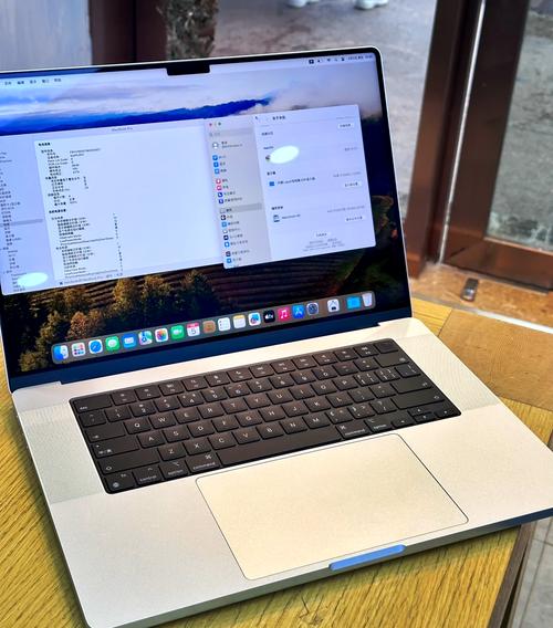 MacBook Pro M3 Max剪8K视频:散热会降频吗?