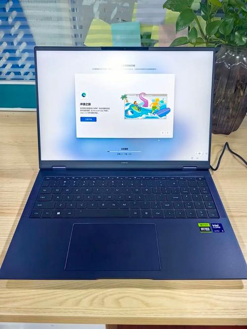 荣耀 MagicBook Pro 16 2025：酷睿 Ultra 9+3K 屏，生产力与娱乐兼顾