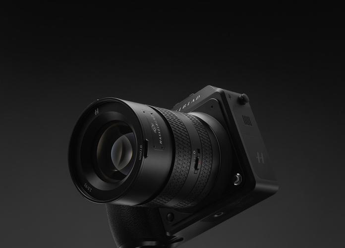 哈苏X2D 100C中画幅直出：一亿像素细节有多震撼？
