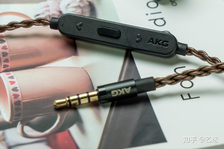 AKG N5005跳水价真相：2000元圈铁旗舰值不值？