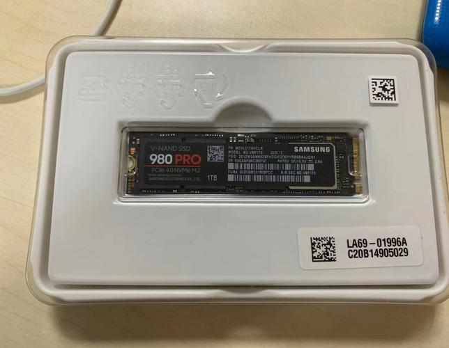 Samsung 980 EVO Plus固态硬盘测评：PCIe 3.0的性价比之选