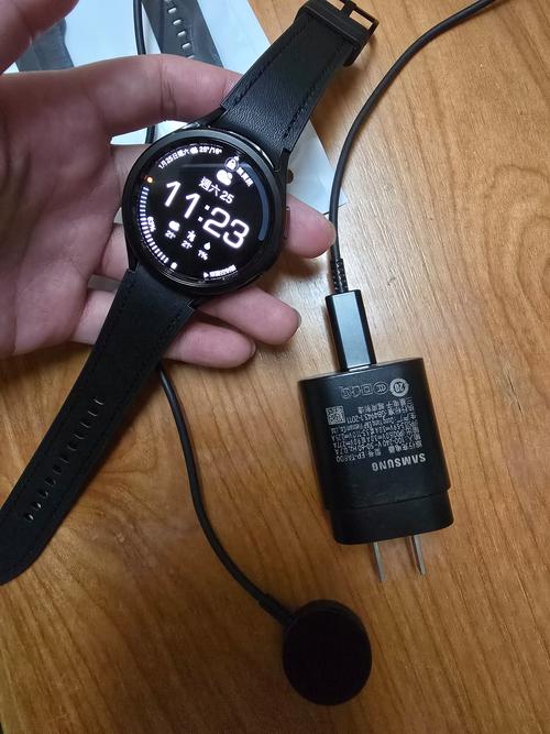 三星 Galaxy Watch 6:旋转表圈 + 血压监测,安卓智能手表首选