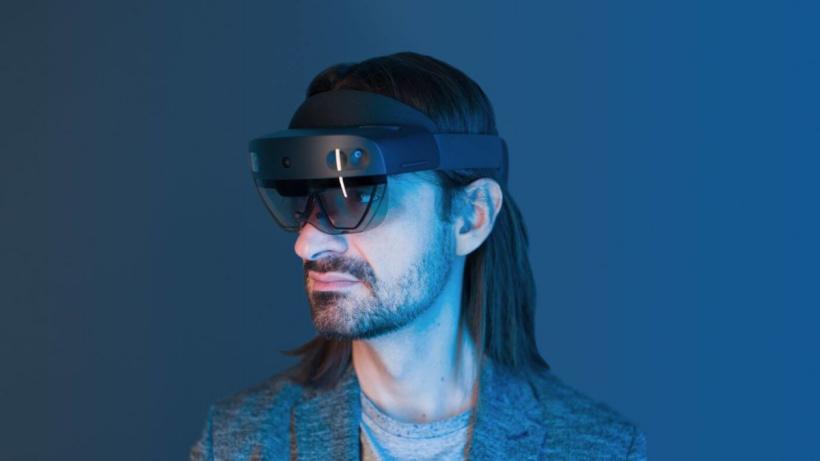 微软 HoloLens 2：混合现实 + 企业级应用，工业设计新工具