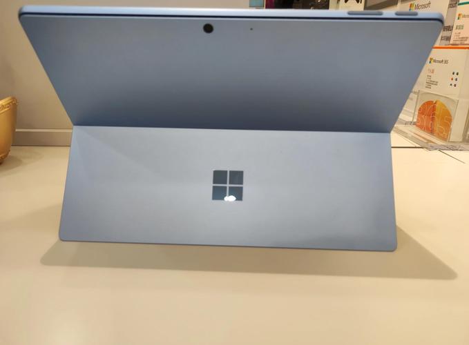Microsoft Surface Pro 9深度评测：二合一设备的生产力新定义