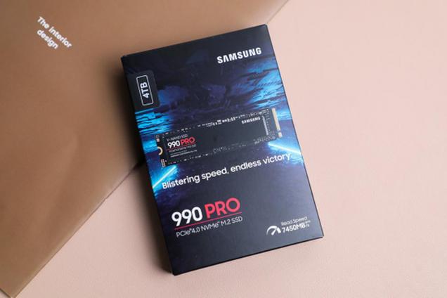 三星990 Pro SSD寿命测试：写入1PB后速度还剩多少？