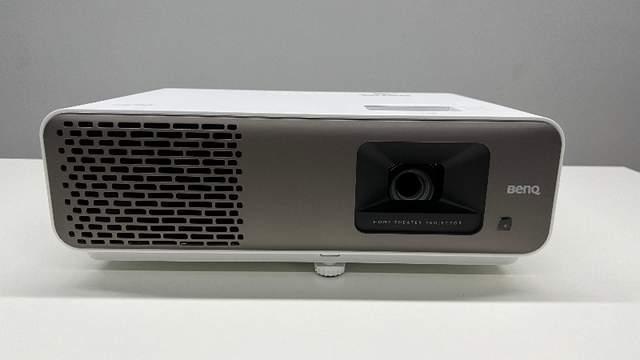 明基 W1130 对比度测试：黑色不够黑？
