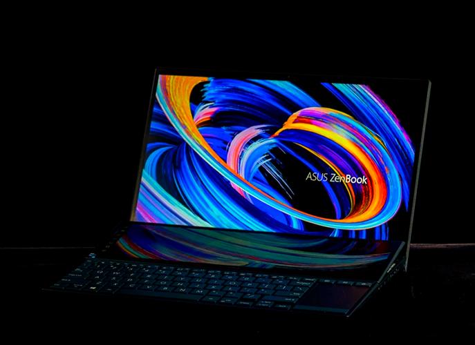 华硕灵耀 X 双屏 Pro 2025 副屏实用性：实际利用率不足 10%？
