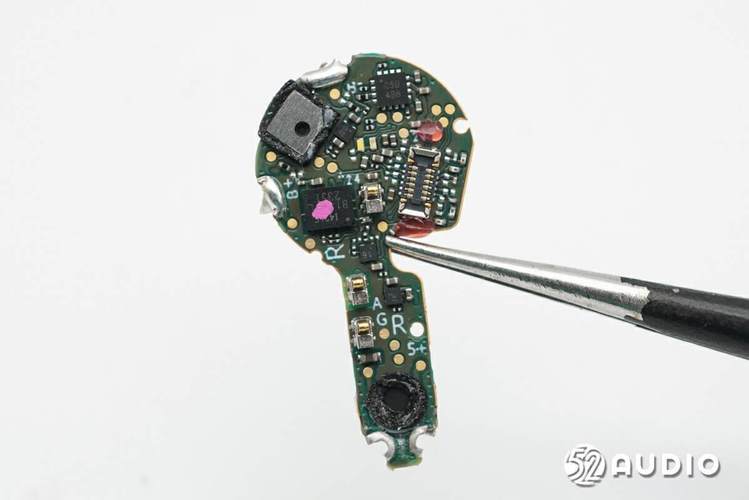 B&amp;O Beoplay H100 降噪耳机拆解：铝制框架与 40mm 驱动单元的工艺细节