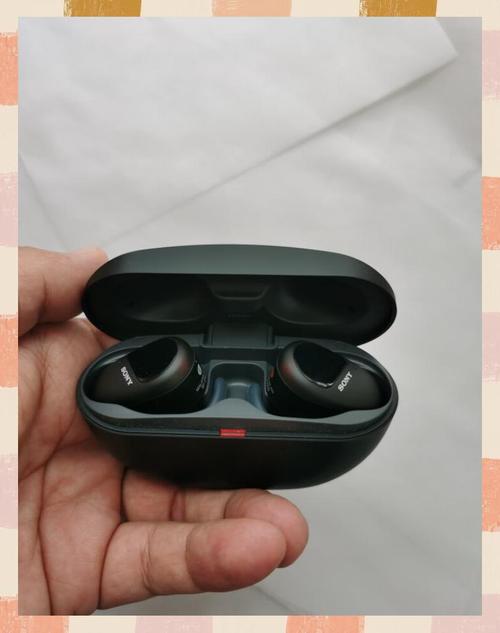 Sony WH-800S无线耳机实测：触控操作能否提升交互便捷性？