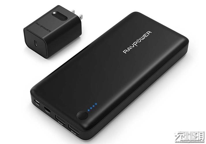RAVPower 20000mAh移动电源：大容量如何实现多设备续航？