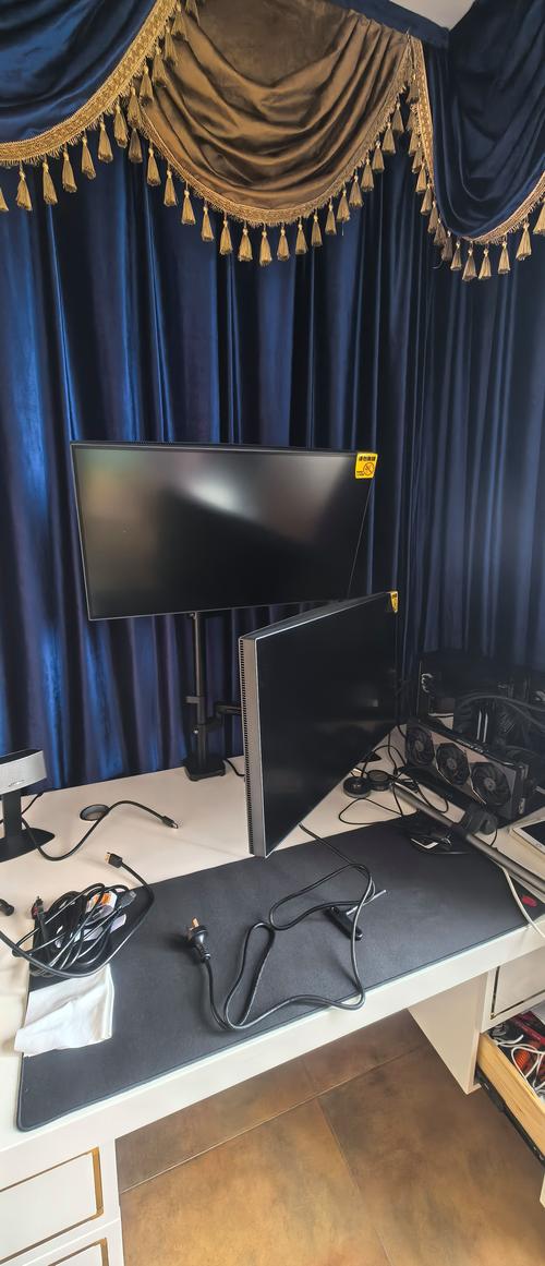 明基 PD2700U 设计显示器解析:100% sRGB 色域与智慧调光技术