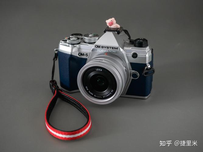 奥之心OM-5户外三防:微型化机身保留旗舰防抖性能