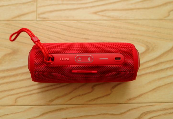 JBL Flip 6便携音箱评测：IP67防水如何征服户外音乐场景？
