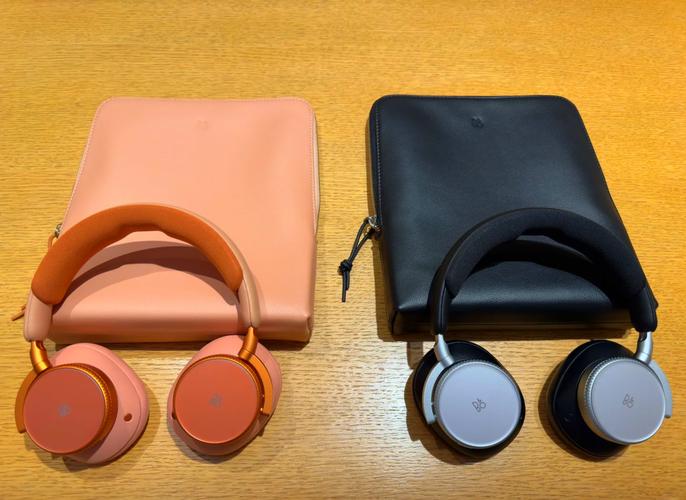 B&O Beoplay H100:声学创新 + 奢华设计,万元耳机值不值?