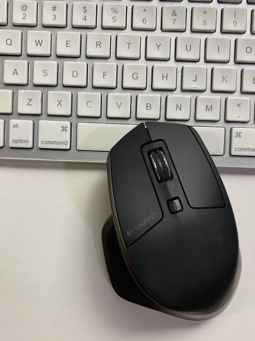 罗技MX Master 3S办公鼠标:磁力滚轮的效率革命