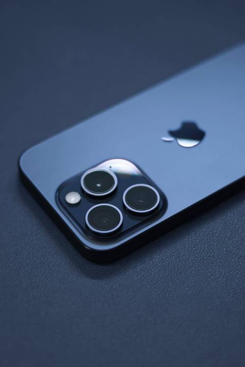 iPhone 15 Pro钛合金机身:散热性能与握持舒适度