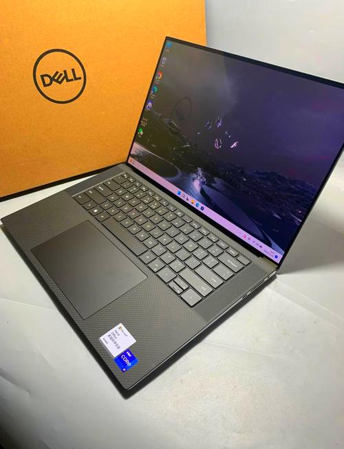 戴尔 XPS 15 2025 款体验:3.5K 触控屏与酷睿 Ultra 处理器的生产力升级