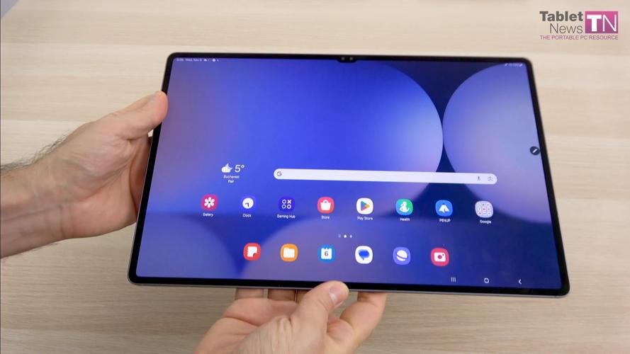 三星 Galaxy Tab S10 Ultra 14.6 英寸:120Hz LTPO 屏 + SPen,商务人士首选