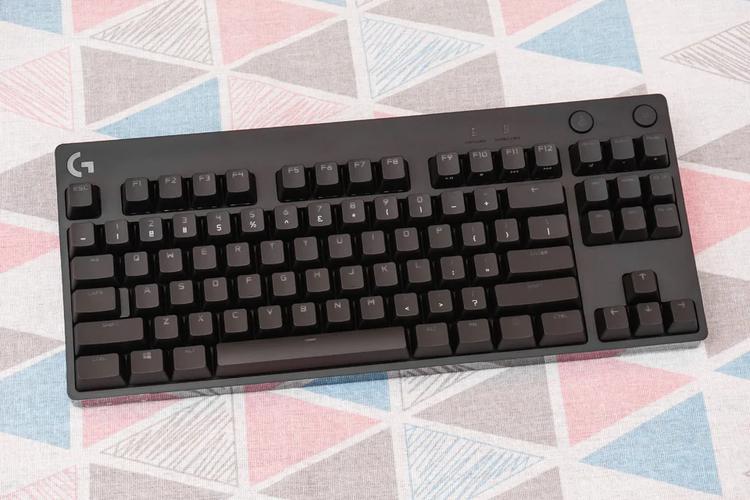 Logitech G Pro X机械键盘评测:热插拔设计能否满足电竞需求?