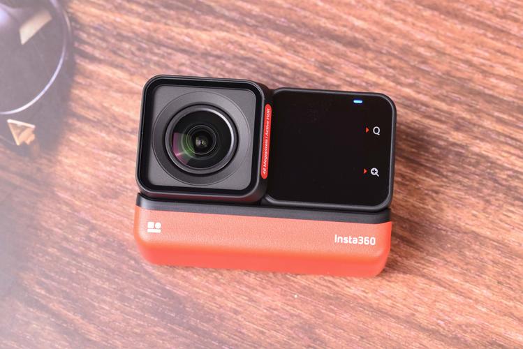 Insta360 One RS一英寸版:模块化相机的画质天花板
