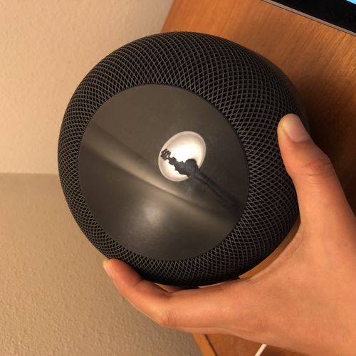 苹果 HomePod Pro:空间音频 + Siri 集成,智能音箱新高度?