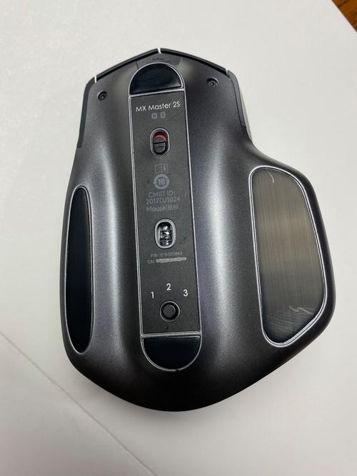 Logitech MX Master 3S鼠标实测:滚轮精度能否提升工作效率?