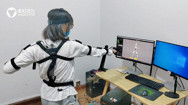 VR 游戏 “全身动作捕捉”:无需穿戴设备,摄像头实时捕捉动作