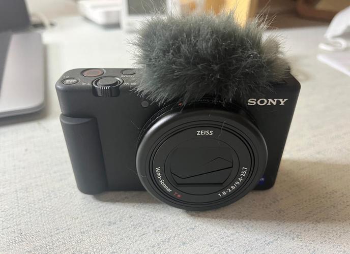 索尼 ZV-1 II 评测：vlog 神器再升级，对焦速度和画质有提升吗？​