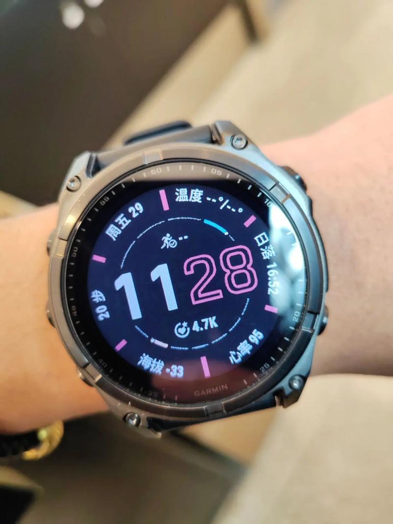 佳明 Fenix 8 评测：专业户外手表，定位精度和耐用性表现如何？​