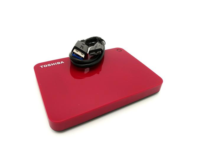 东芝 Canvio Advance 4TB 评测：大容量移动硬盘，兼容性表现如何？​